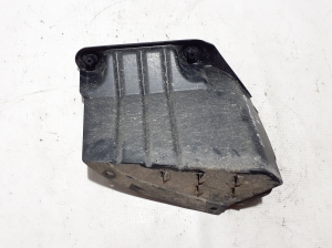 Kia Sportage (2016–2021) Rear underbody shield 86675R2000 - 4