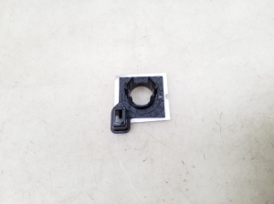 Halter für Parksensor hinten - 7389961