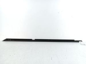 Mercedes Benz ML-Class 166 (2011–2015) Rear side door outer window molding A1667350365 - 2