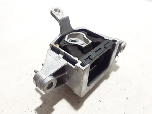 Kia Sportage (2016–2021) Engine mount 21824N9500 - 4
