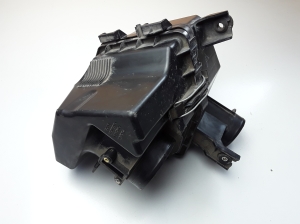 Boîtier de filtre à air - 6S17T