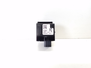 Jaguar XE (2015–2026) Door lock/unlock switch CX73-14017-FC - 3