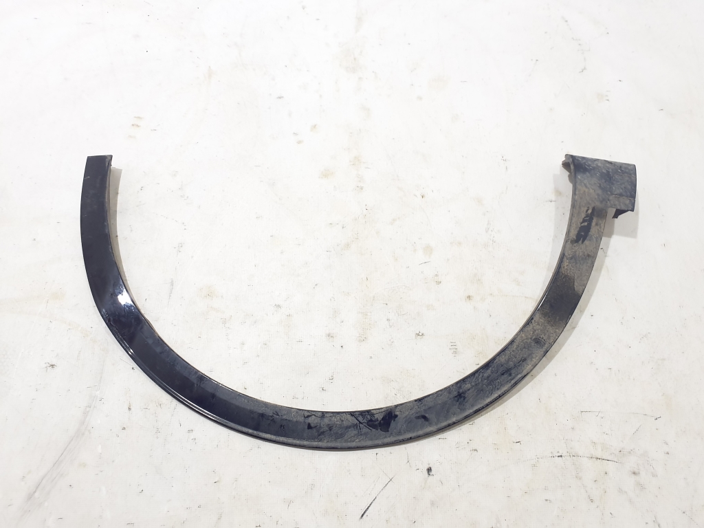 Kia Sportage (2016–2021) Front fender molding 87712R2300 Kia Sportage (2016–2021) Front fender molding 87712R2300