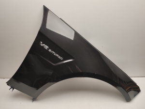   Front wing 