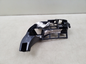 Mercedes Benz GLS 167 (2019–2026) Rear bumper bracket A1678800901 - 3
