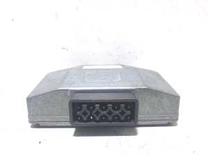 Mercedes Benz S-Class 140 (1991–1998) Air suspension control unit 1408210851 - 2