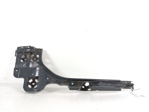 Rear bumper bracket - 7469365