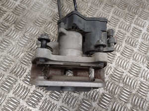 Tesla Model 3 3 (2016–2024) Tagumine pidurisadul 1044625-00-B - 2