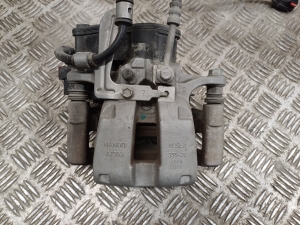 Tesla Model 3 3 (2016–2024) Tagumine pidurisadul 1044625-00-B - 3