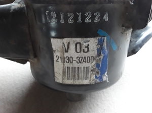 Kia Carens (2013–2026) Käigukasti padi 218303Z400 - 3