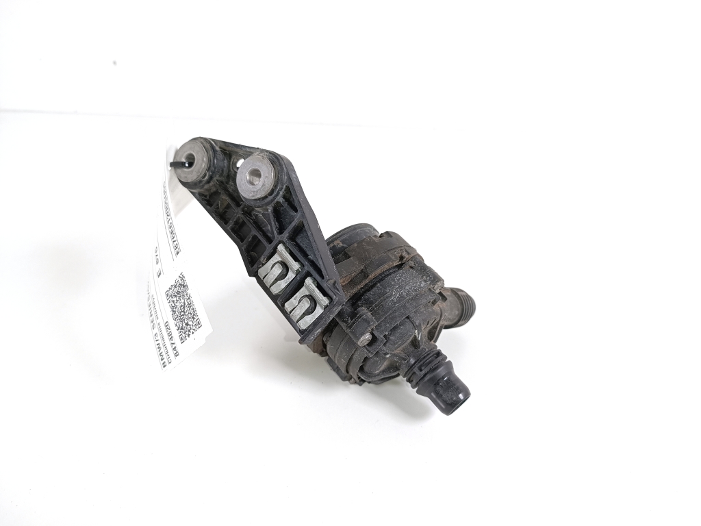 BMW 3 Series G20/G21/G28 (2018-2024) Motor de circulație a apei 8474820 23101305