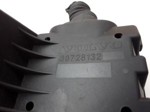 VOLVO XC70 (2000–2007) Kaitsmeplokid 30728132 - 3