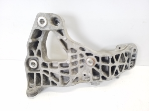 Maserati Ghibli (2013–2026) A/C compressor bracket 20513390F - 3