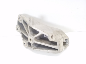 Maserati Ghibli (2013–2026) Engine bracket 670004865 - 2