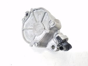 Maserati Ghibli (2013–2026) Vaakumpump - 3