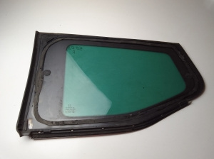 Peugeot 5008 (2009–2016) Seitenscheibe hinten (Karosserie) 9684810580 - 2