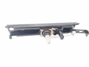  Seat belt height adjuster 