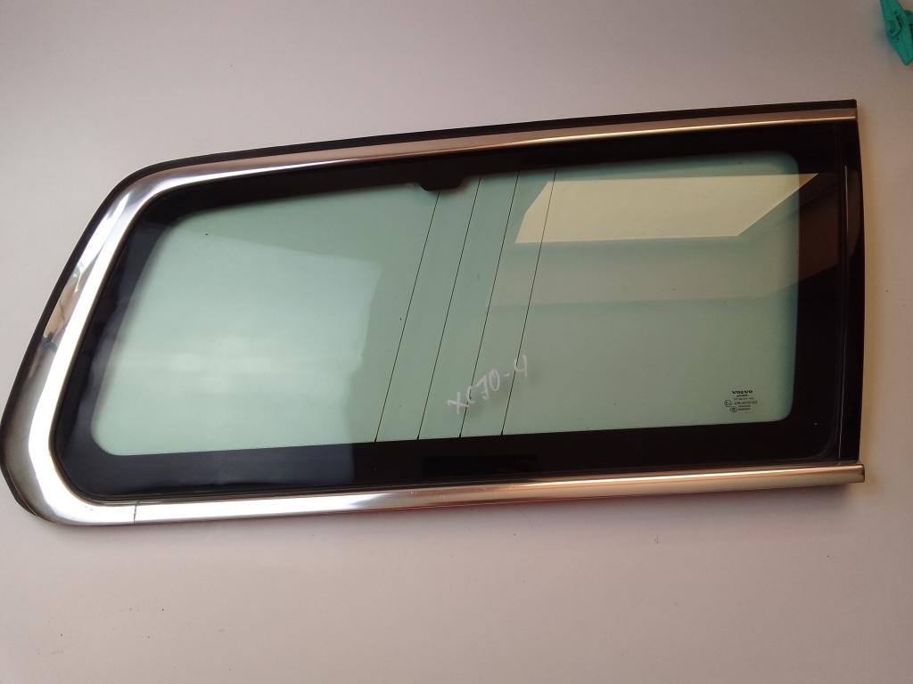 VOLVO XC70 2 generation (2000-2007) Δεξί πλευρικό πίσω παράθυρο του αμαξώματος 31299704 23116611