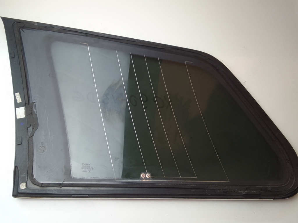 VOLVO XC90 1 generation (2002-2014) Right side rear body window 30674957 23116651