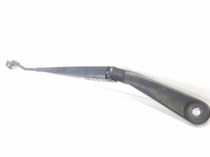 Jaguar XE (2015–2026) Windshield wiper arm GX7317526AC - 4