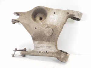   Rear control arm  - T2H2183 