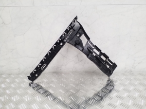 Rear bumper bracket - 2058802102