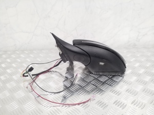 Mercedes Benz C-Class 205 (2014–2021) Side mirror and its parts E1021279 - 4