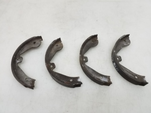   Parking brake shoes  - A1644200620 