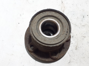  Rear hub 