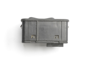 Opel Astra G (1998–2004) Priekšējo durvju stikla slēdzis 13363201 - 2