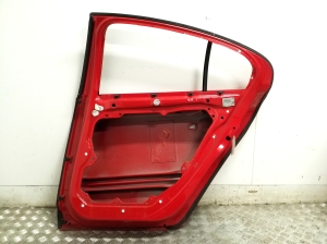  Rear side doors 