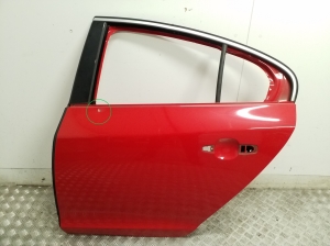  Rear side doors 