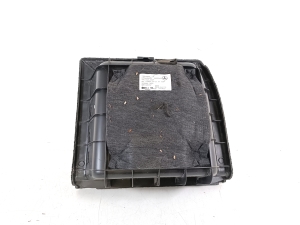Mercedes Benz C-Class 204 (2007–2014) Trunk side trim panel A2046902925 - 3