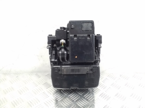 Mercedes Benz CLS-Class 257 (2018–2026) Topsihoidja A2136802607 - 5