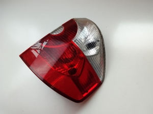  Rear corner lamp 