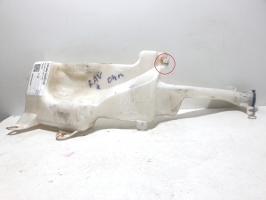 TOYOTA RAV 4 A2 (2000–2005) Scheibenwaschbehälter vorne 060851044