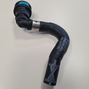 Porsche Macan (2014–2026) Radiator hose 95B122447D - 3