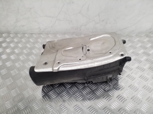 Mercedes Benz E-Class W212 (2009–2015) Luftfiltergehäuse A6510901101 - 2