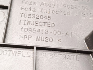 Tesla Model 3 3 (2016–2024) Other dashboard part 1095413-00-A - 2