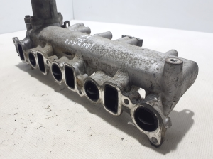  Intake manifold 