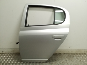 Rear side doors - 670040D090