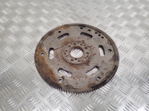  Clutch flywheel 