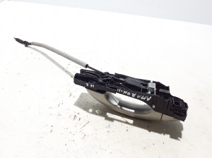 Volkswagen Amarok I (2010–2022) Rear side door exterior handle and its parts - 2