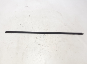 Volkswagen Amarok I (2010–2022) Außenfensterdichtung vordere Tür 2H0837704B - 3