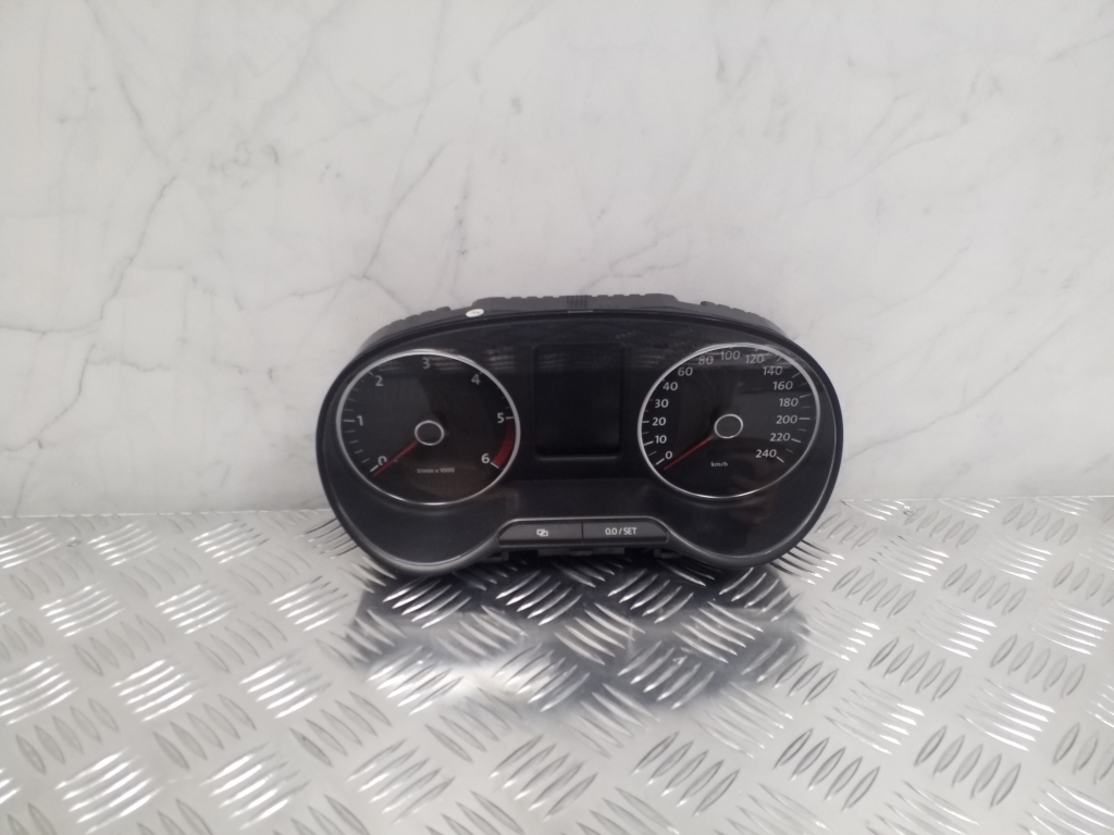 VOLKSWAGEN Polo 5 generation (2009-2017) Speedometer 6R0920861H 25025042