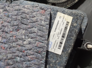 Volkswagen Amarok I (2010–2022) Tagumise küljeukse polster 2H0868007 - 3