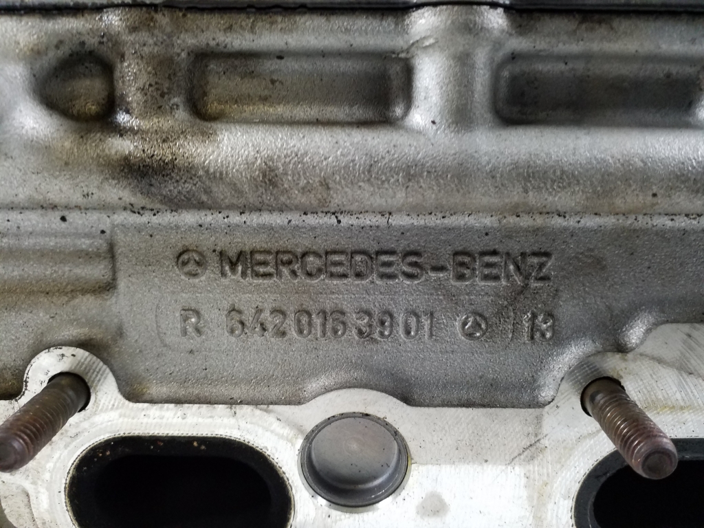 MERCEDES-BENZ C-Class W204/S204/C204 (2004-2015) Motorns cylinderhuvud 23237614