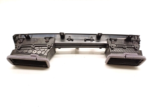 Ford Mustang Mach-E Mach-E (2020–2026) Armaturenbrett Lüftungsgitter LJ8B-R018C19 - 4