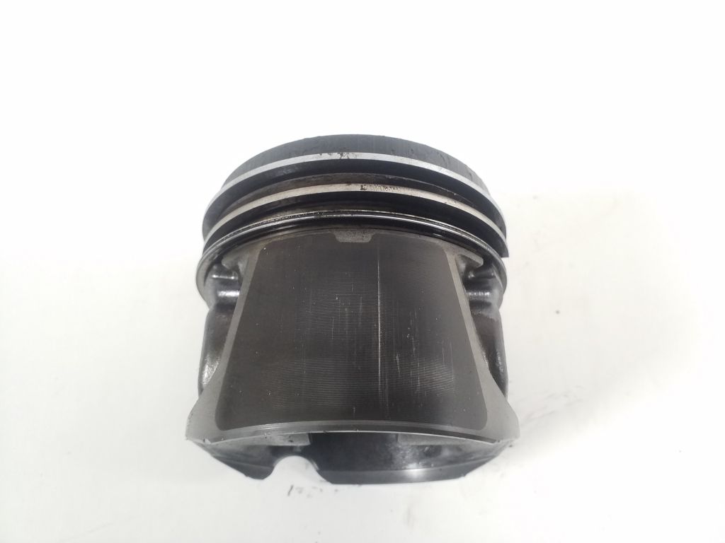 MERCEDES-BENZ C-Class W204/S204/C204 (2004-2015) Piston A6420300617 23831451