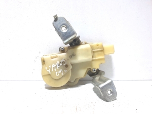 TOYOTA Yaris (2005–2011) Verschluss des Tankdeckels 241008